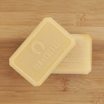 60944-savon-marseille-miel-amande-125g